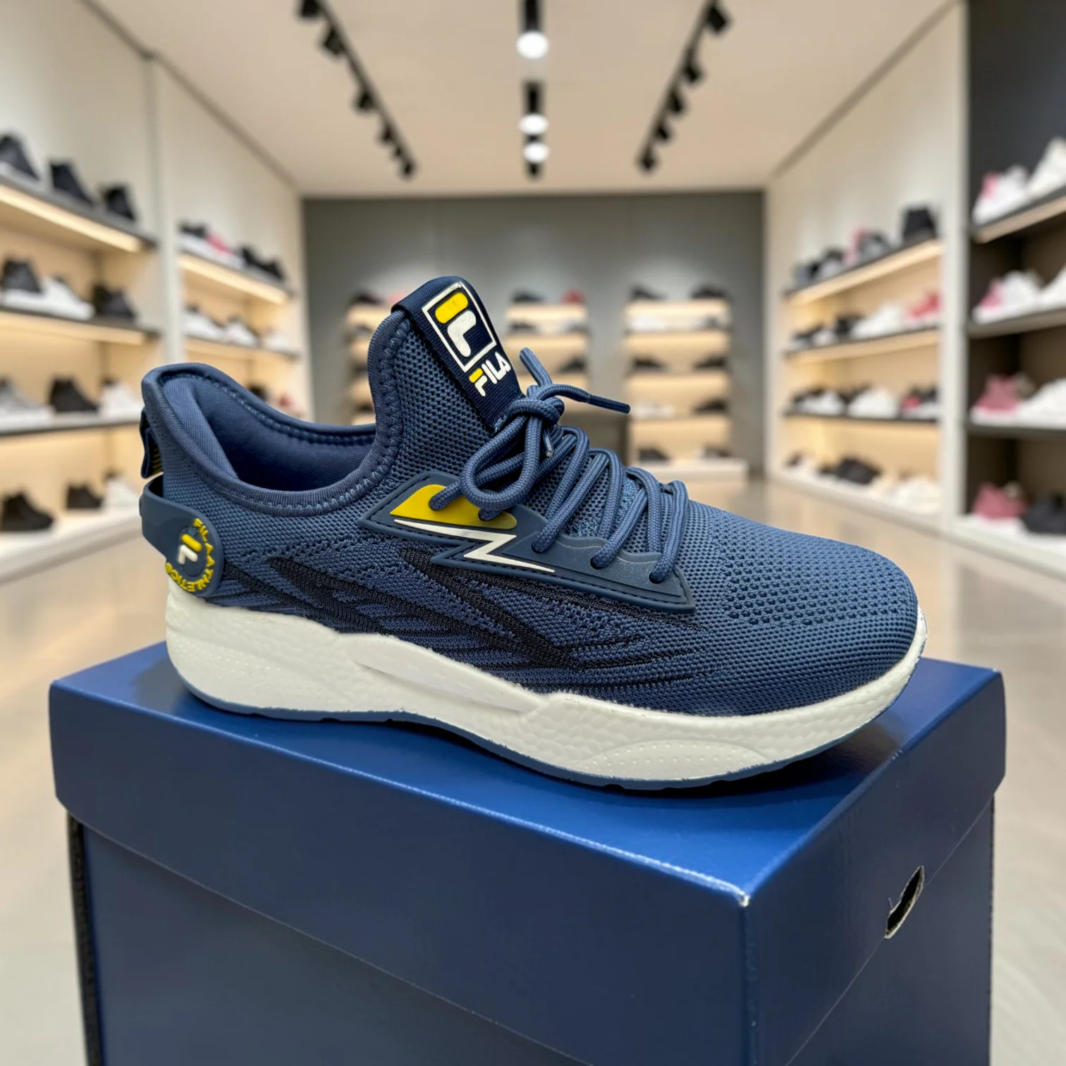 Fila Dark Blue বাইক,রানিং,জিম,ট্যুর ,ট্রাবেল,জগিং,অফিস,ক্যাজুয়াল,ক্যাম্পাস স্নিকার্স - Image 6