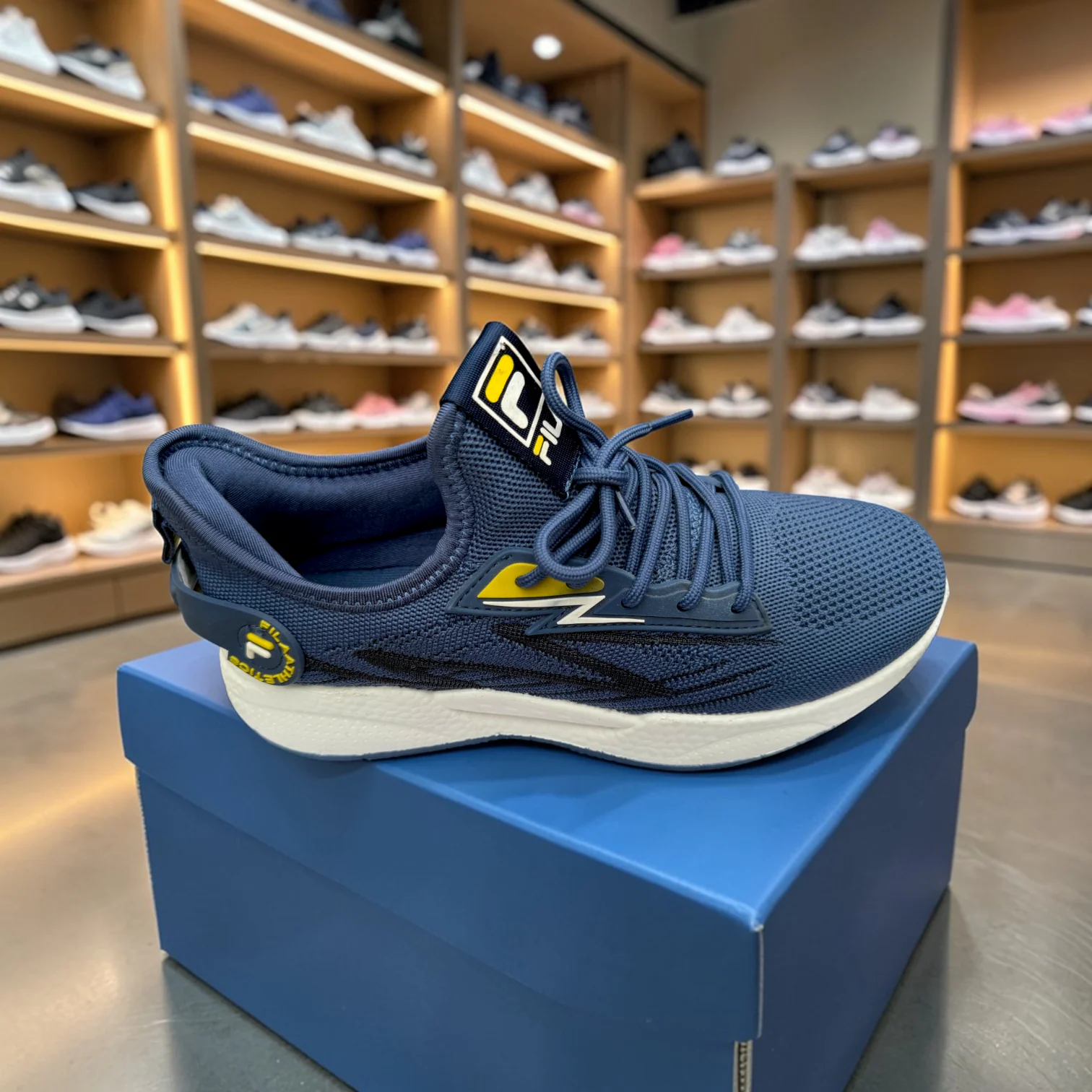 Fila Dark Blue বাইক,রানিং,জিম,ট্যুর ,ট্রাবেল,জগিং,অফিস,ক্যাজুয়াল,ক্যাম্পাস স্নিকার্স - Image 8