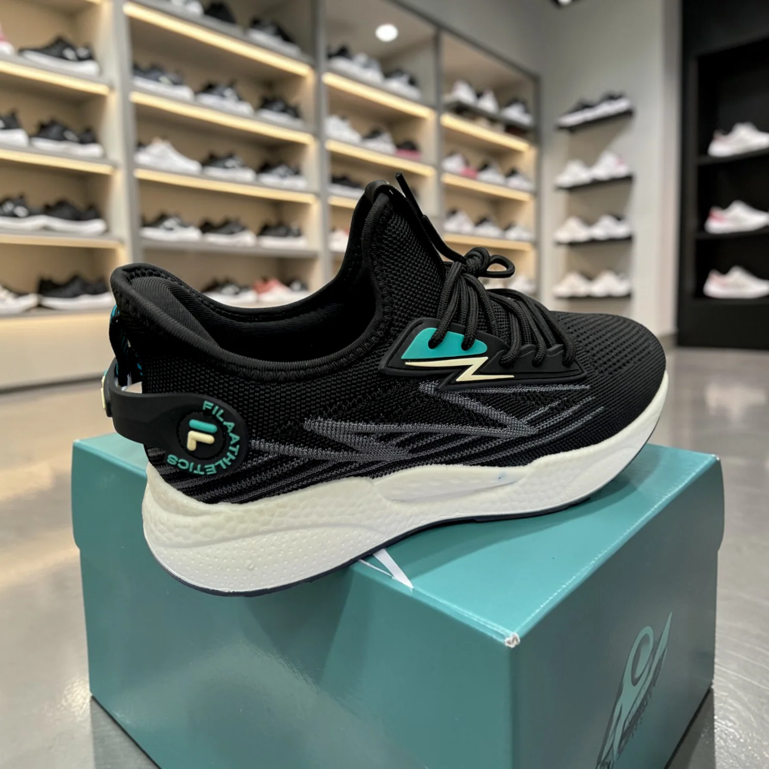 Fila Black Men's  Sneakers –বাইক,রানিং,জিম,ট্যুর ,ট্রাবেল,জগিং,অফিস,ক্যাজুয়াল,ক্যাম্পাস - Image 10